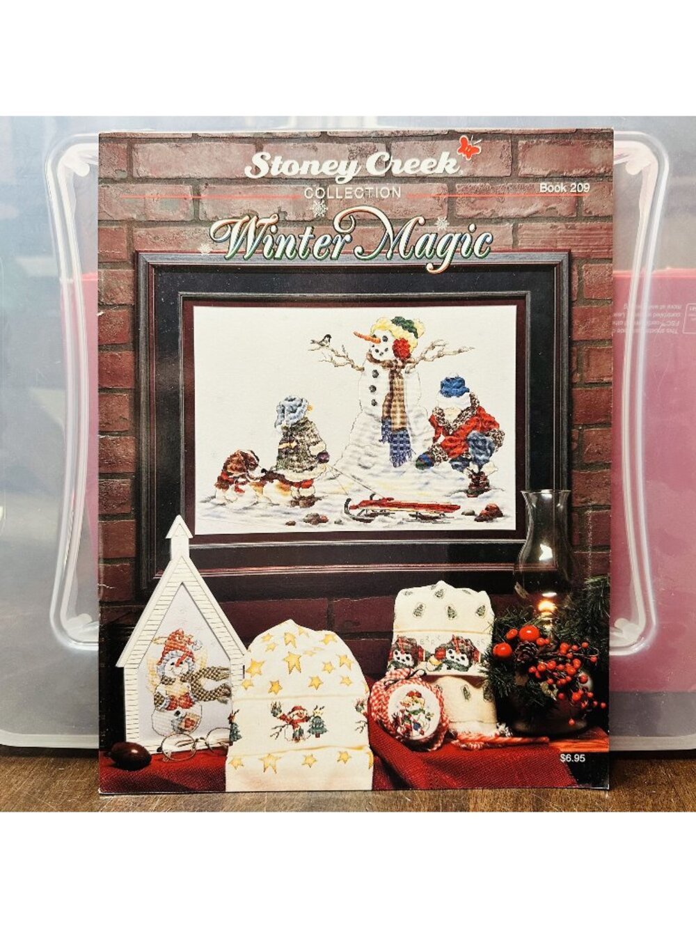 Stoney Creek Collection Winter Magic Cross Stitch Book 209 Snowman Designs
